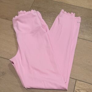 Pink scalloped Leggings. IVL